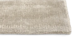 Simple rug