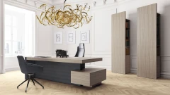 JERA executive desk