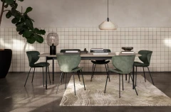 Augusta extendable dining table