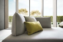Bacio — Modular sofa with movable backrests – also available in leather.
