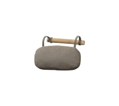 Arch neck cushion