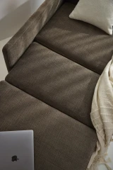 Neah Chair with Slim Arms