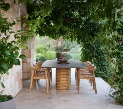 Majestic armchair, stackable