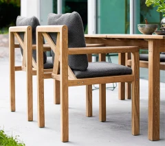 Grace armchair