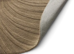 Furrow rug