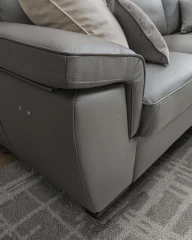 Hollis — Classic-style sofa with high backrest and relax mechanism.
