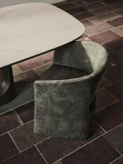 Volterra dining chair with armrest