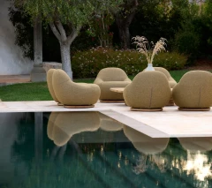 Gem lounge chair w/teak swivel