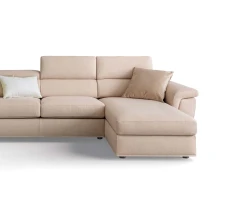 Pieris — Classic sofa with storage mechanisms, adjustable headrests, and extendable footrest.