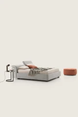 Tower — Bed with an adjustable headrest in 7 positions