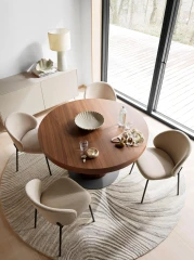 Furrow rug