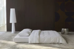 Circlus Daybed With Round Cushions