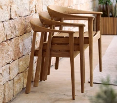 Majestic armchair, stackable
