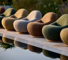 Gem lounge chair w/teak swivel
