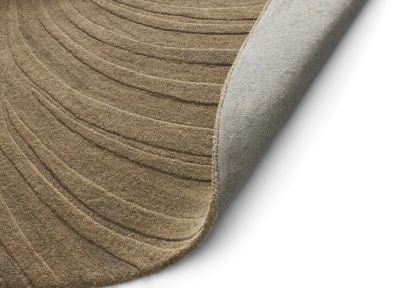 Furrow rug