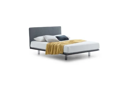 Snap — Space-saving design bed with a smooth, padded headboard.