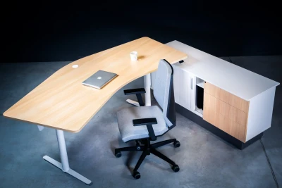 ALTIUS SIM work desk