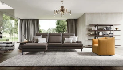 Emmet — Sofa with sliding backrests.
