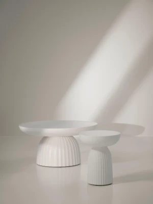 Expose coffee table