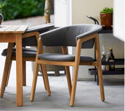 Luna chair