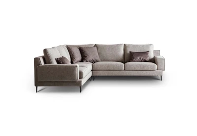 Kennedy — Modern sofa with a linear design.