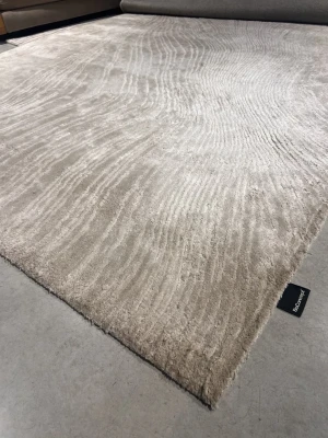 Tide paklājs