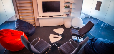 Lounge - Kate - TV konferenču sistēmas