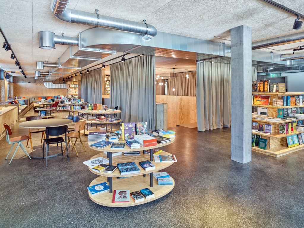 Viesnīcām un restorāniem - Creation Baumann - Aizkaru risinājumi birojiem un sabiedriskām telpām